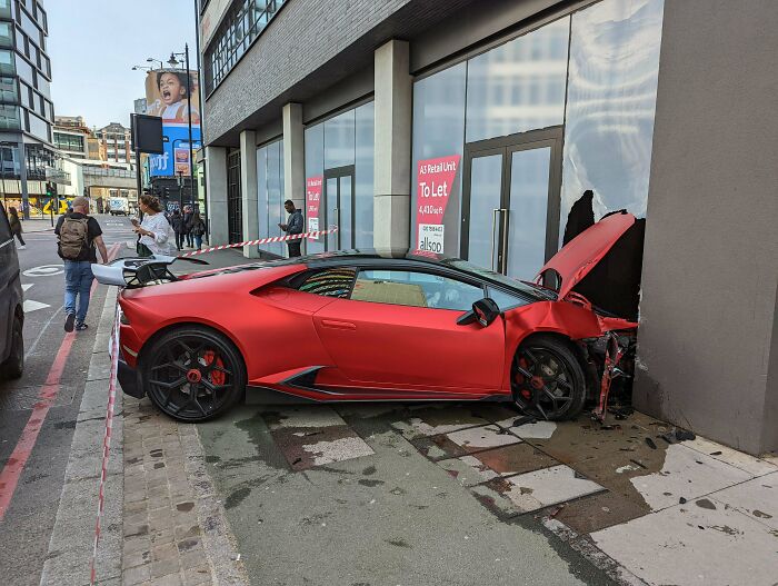 69 Expensive Fails That Hurt So Bad To Look At, You May Physically Feel It