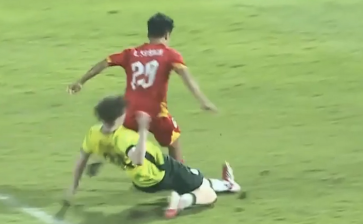 U17 Việt Nam có mất oan phạt đền trước Australia?