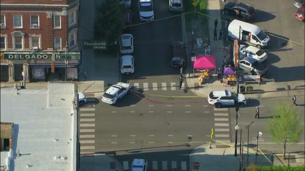 Man killed, 3 women injured in Little Village shooting, police say