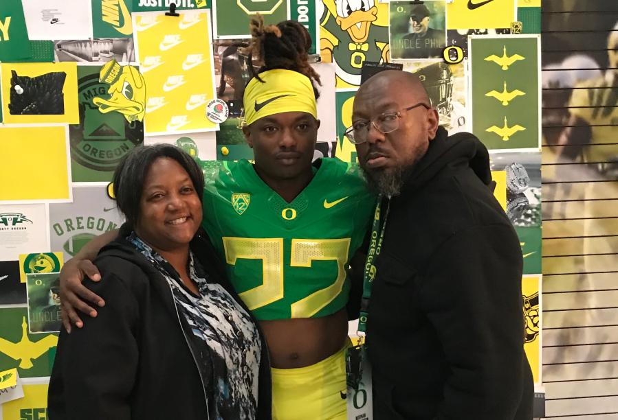 'Make my dad proud:' Noah Whittington leans on father for motivation as ...