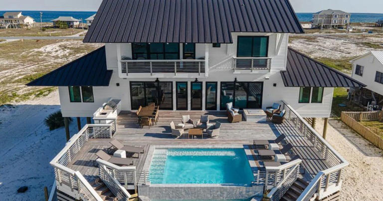 15 best US VRBO vacation rentals of the year 2026