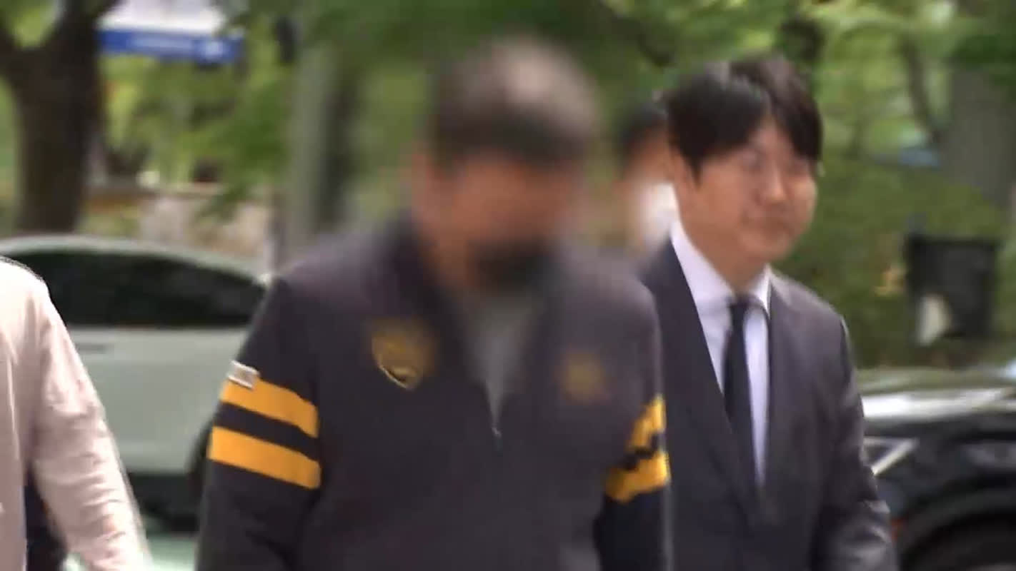 '수사 무마 청탁' 재력가 구속…현직 경찰은 기각