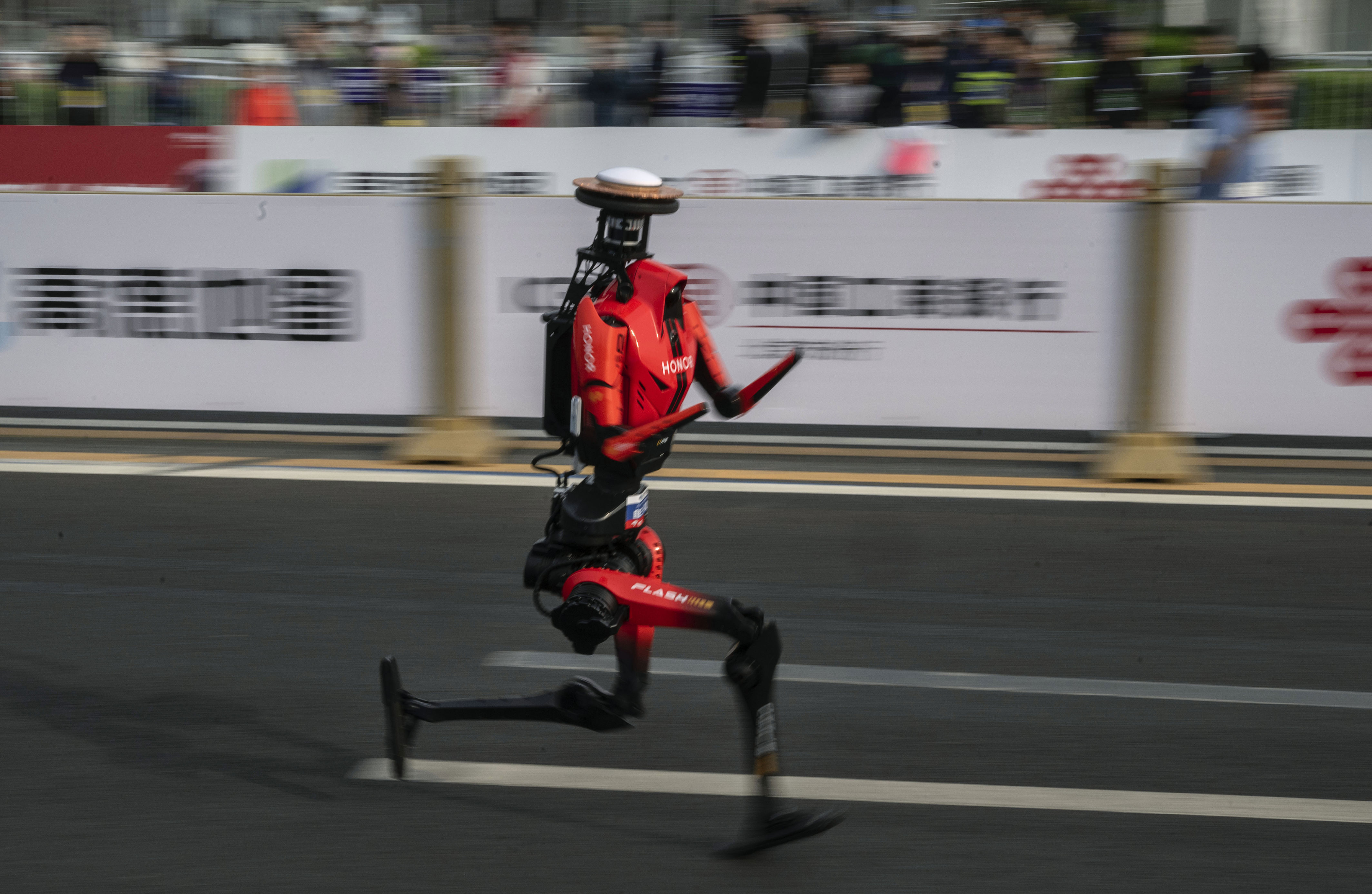 A humanoid robot just beat the human world record for the fastest half ...
