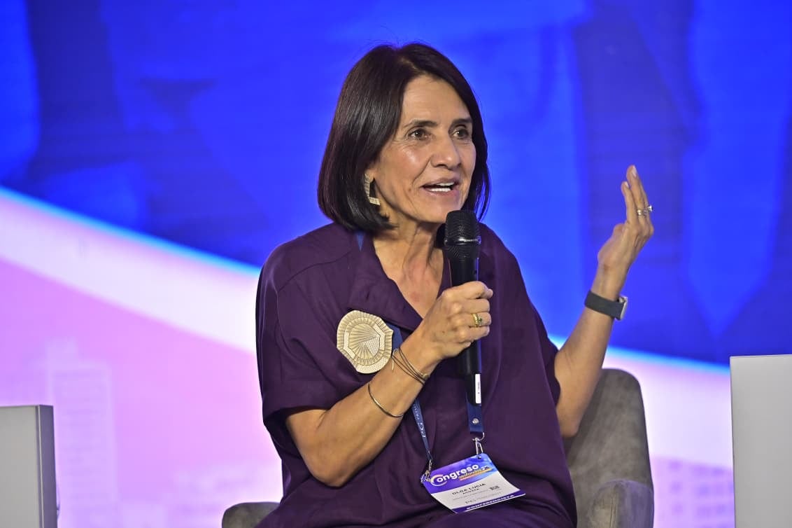 Codirectora del Banco de la República, que está siendo atacada por ...