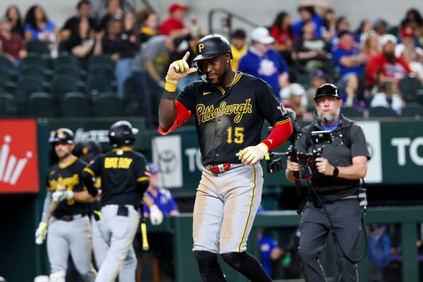 Oneil Cruz blasts 116.9 mph homer off foul pole