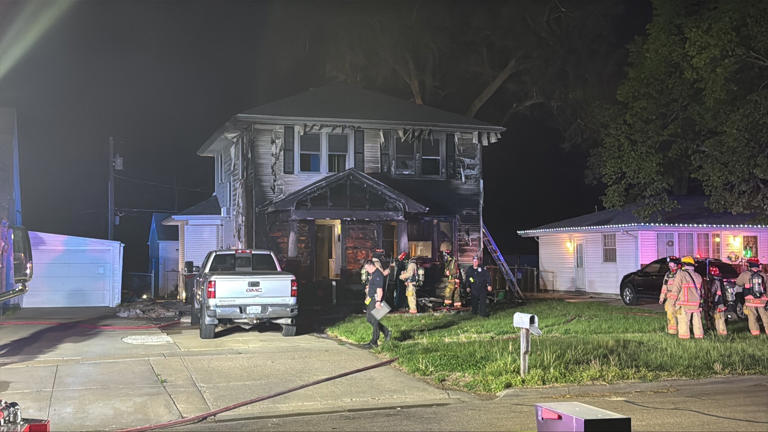 LFR battles 2-alarm house fire in northeast Lincoln