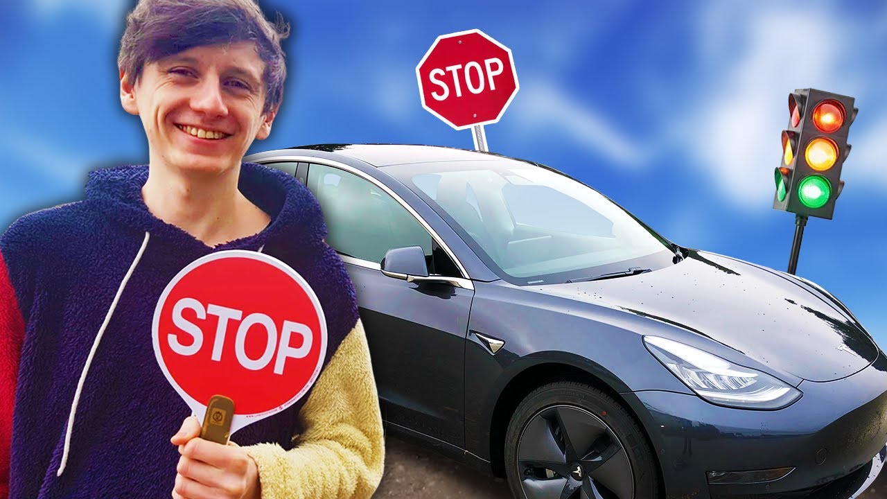 Tesla Autopilot can now understand stop signs & traffic lights!