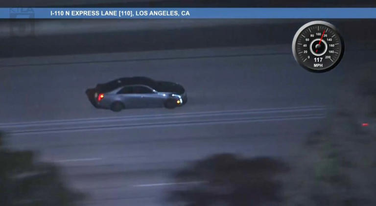 Stolen car suspect leads LA police in dangerous chase