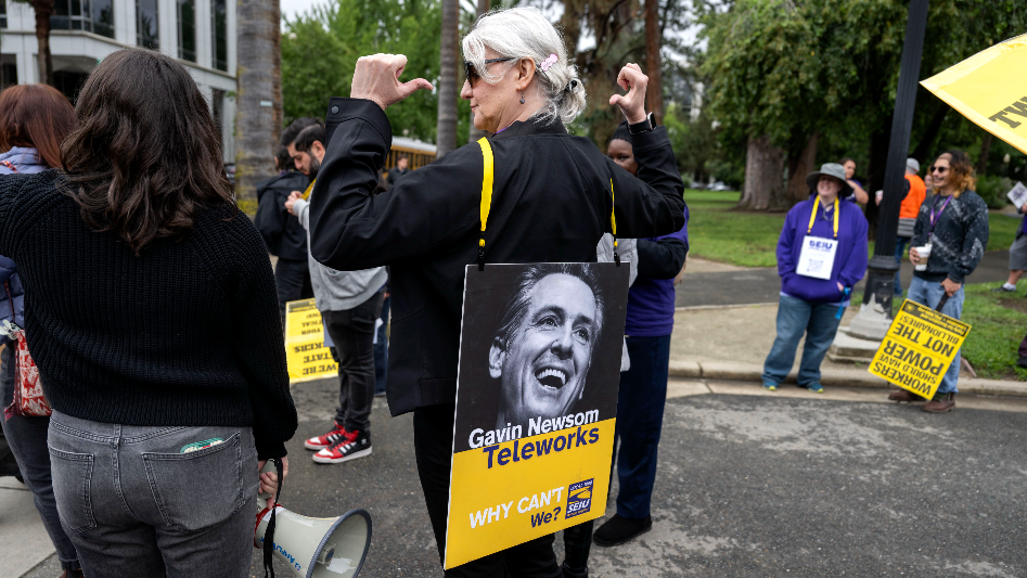 See state workers rally in Sacramento against return-to-office order by ...