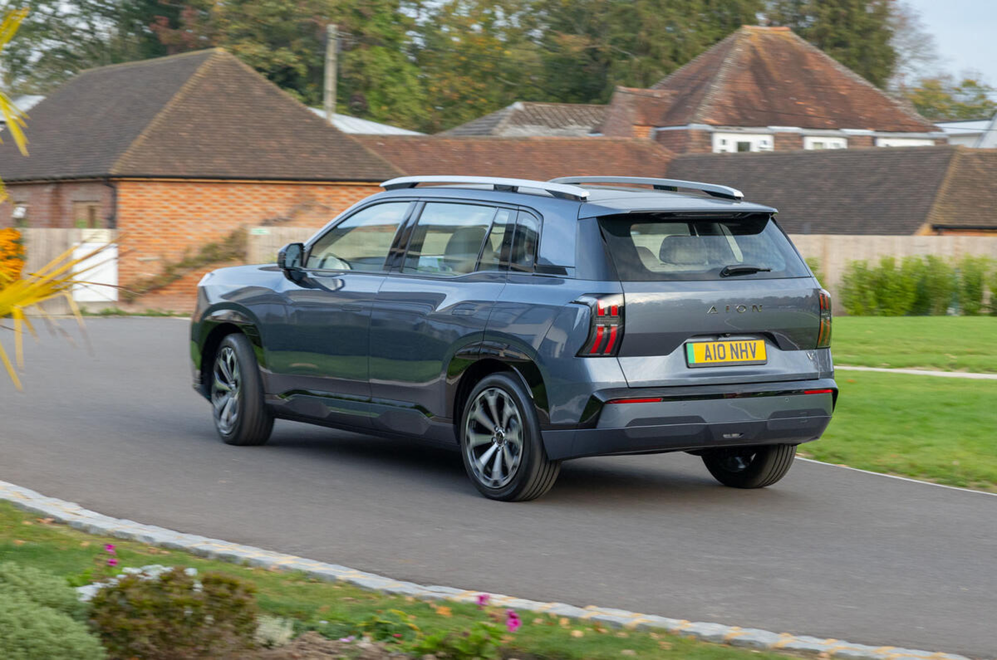 Test de l'Aion V : Est-ce le véhicule électrique chinois le plus abouti ...