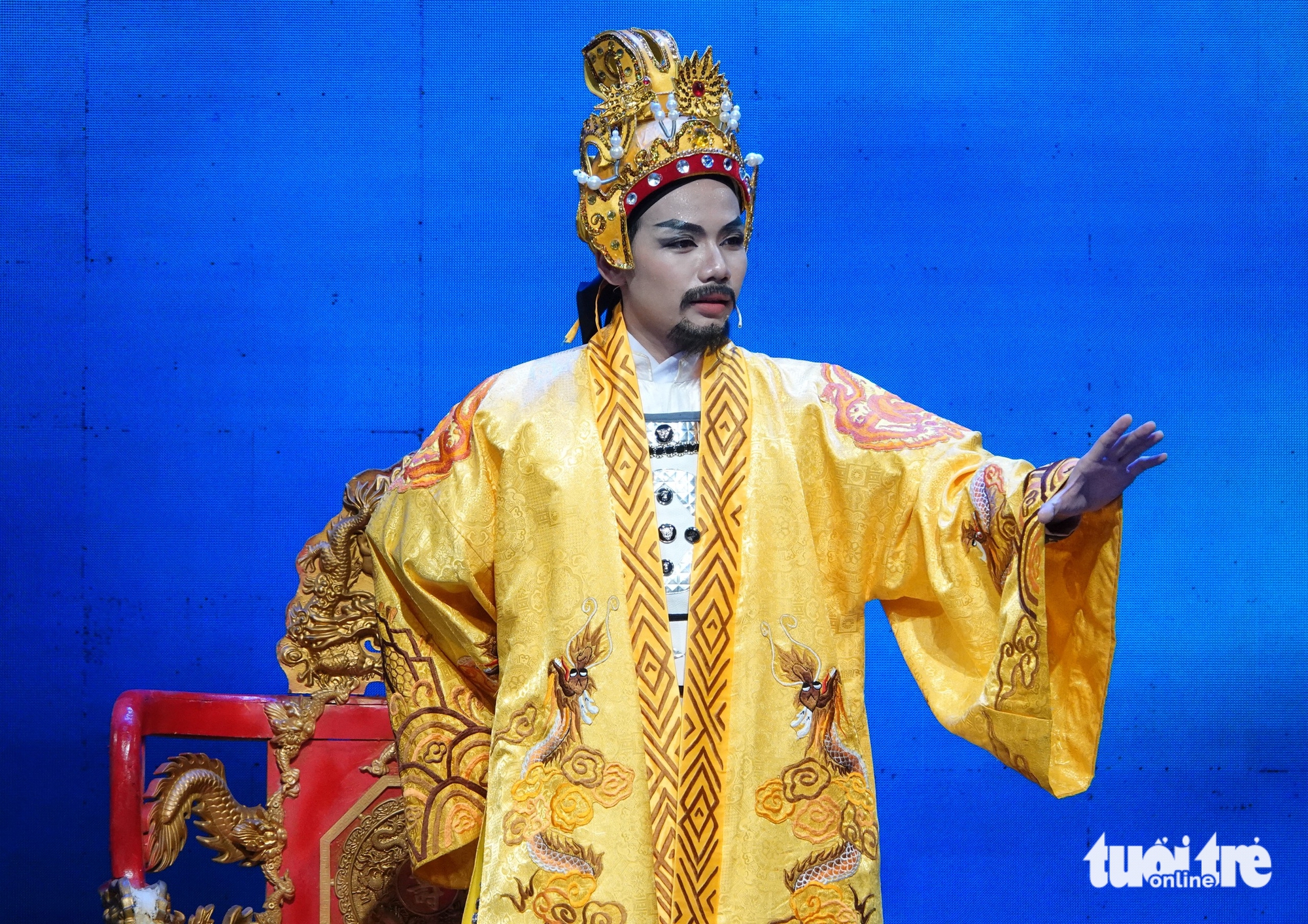 Chuông vàng vọng cổ Lê Hoàng Nghi và vai diễn lớn trong Đế đô sóng cả