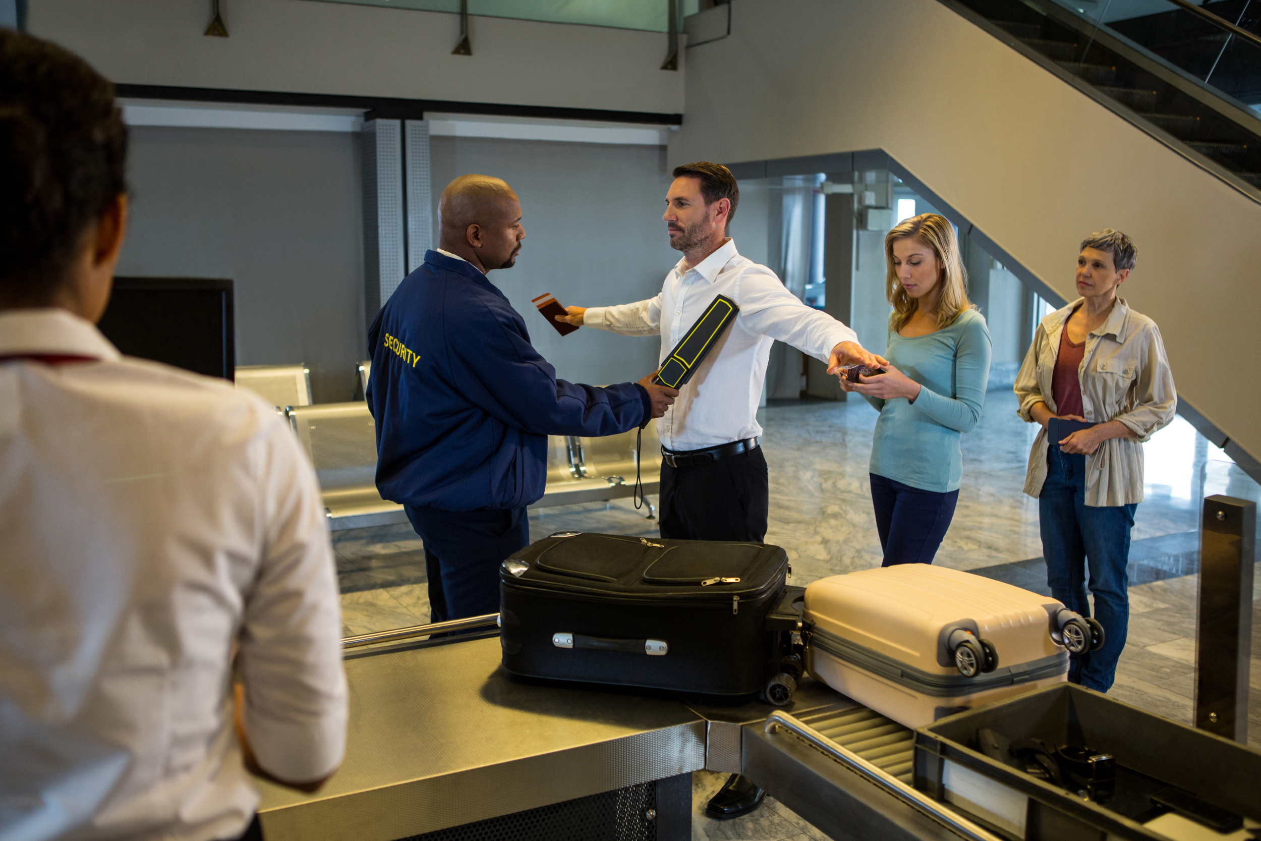 Government shutdown fears grow as Trump administration warns TSA ...