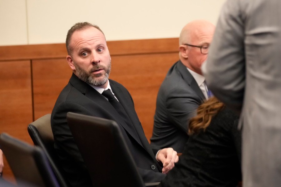 Prosecution, defense give opening statements in Jason Meade murder trial