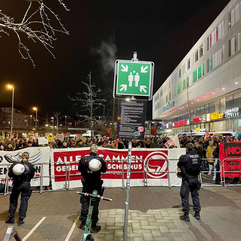 AfD macht Rundgang durch das Bahnhofsviertel – Protestaktionen geplant