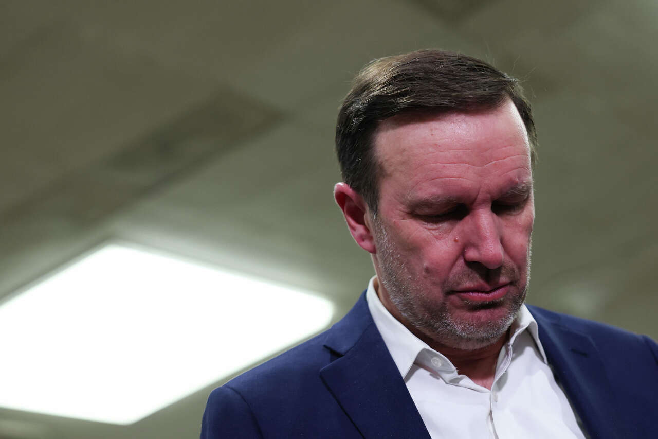 Editorial: Sen. Chris Murphy's history with Iran is anything but 'awesome'