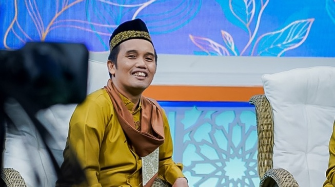 Ilmu mahal dari Ustaz Maulana: Ternyata ini makna salam dalam salat ...