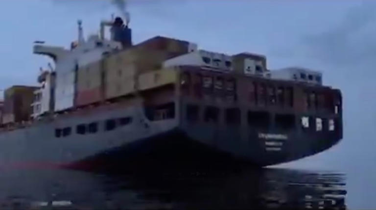 Iran releases video purporting to show commandos seizing ships in ...