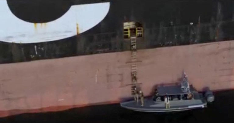 Iran releases video purporting to show commandos seizing ships in ...