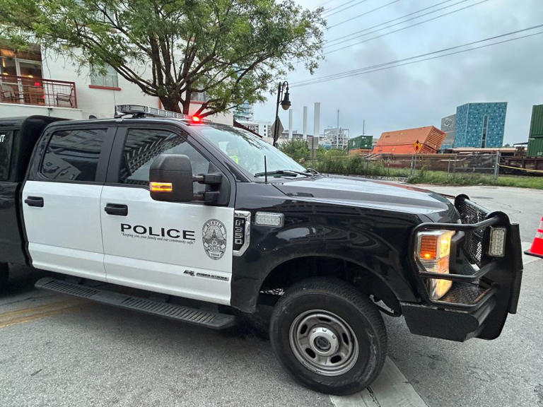 Cargo train derails in downtown Austin; no injuries reported