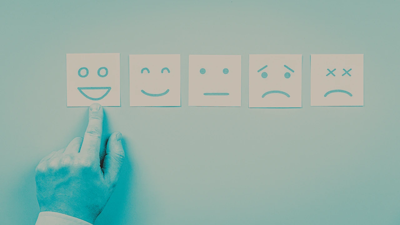 4 stoic rules to master your emotions at work