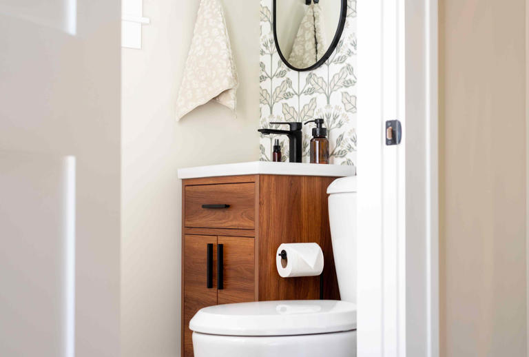 Picture of 10 bathroom décor mistakes that make small spaces feel even more cramped