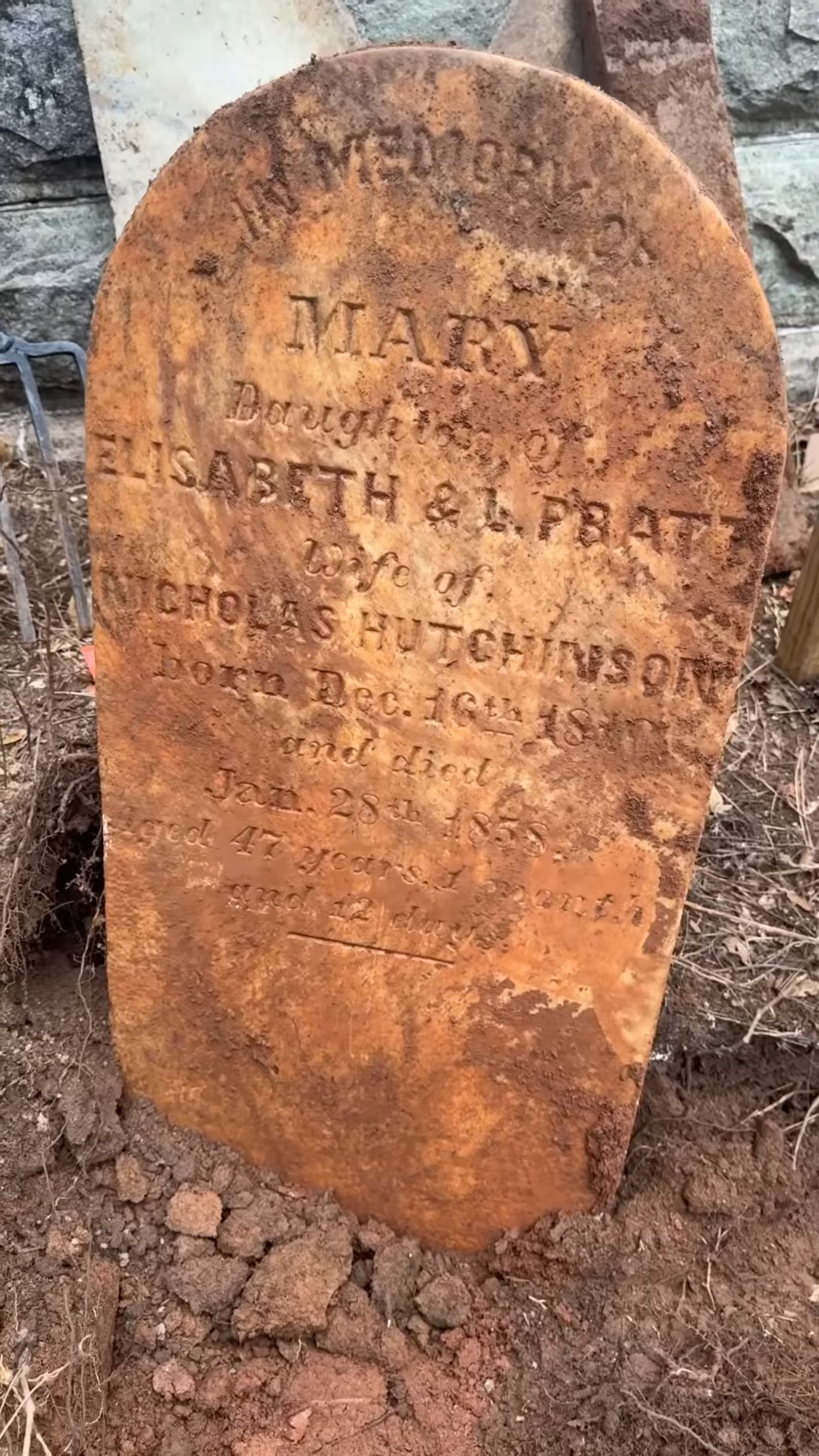 Super satisfying headstone cleaning
