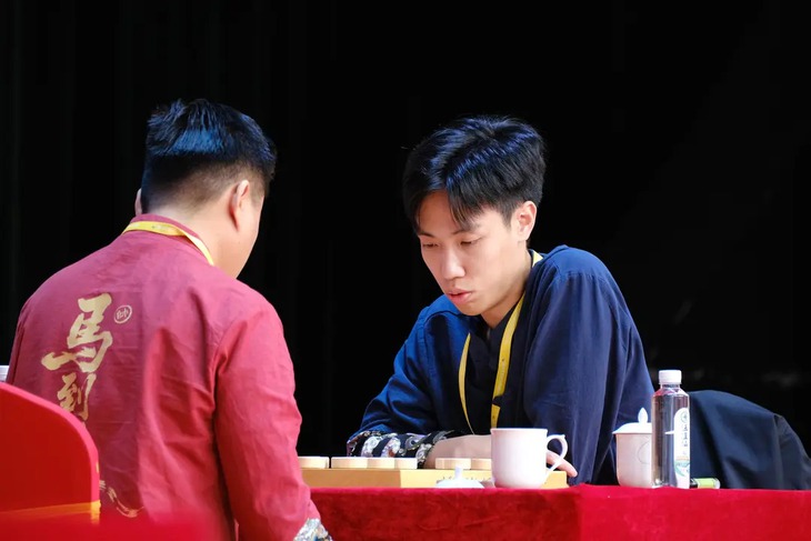 Kỳ thủ thắng Lại Lý Huynh leo lên ngôi số 1 làng cờ tướng