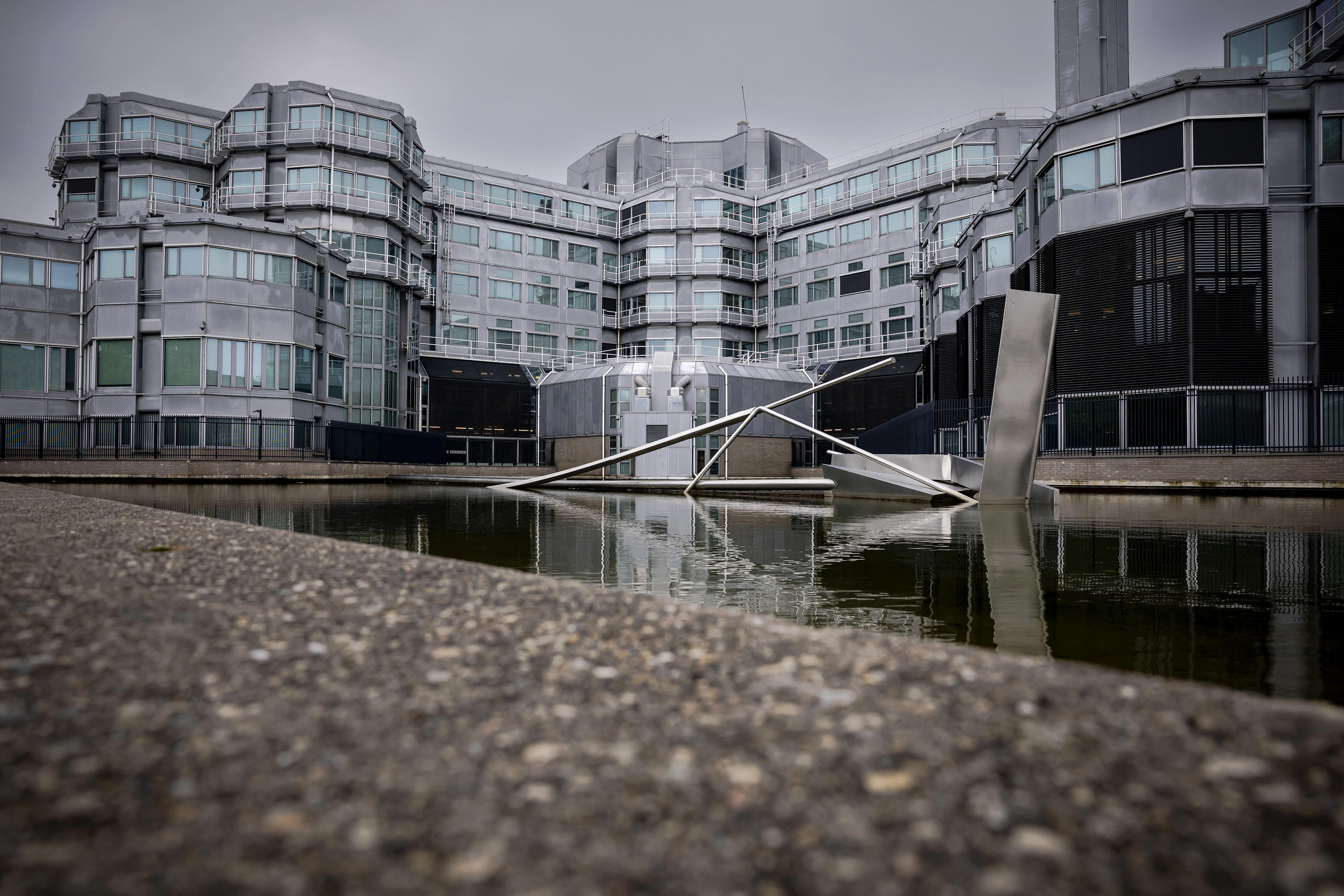 Dutch are facing biggest security threat in decades, intelligence ...