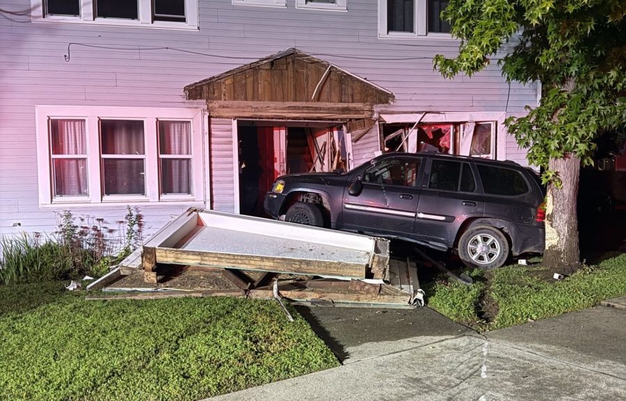Person arrested for DUI after crashing into building in Yuba City ...