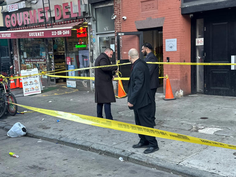 One dead, another injured in stabbing outside NYC homeless shelter as ...