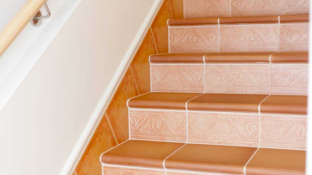 DIYer shares cheap and easy hack for upgrading your stair risers (you ...