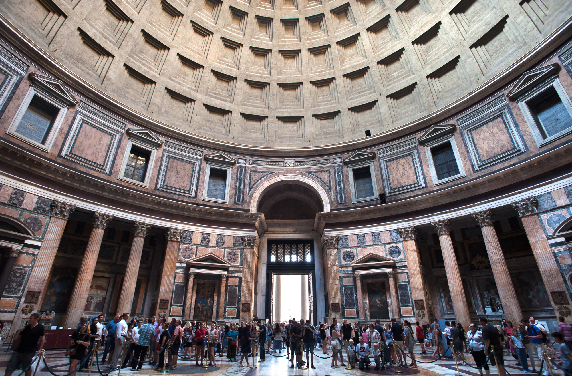 15 weathered corners of Rome for texture lovers