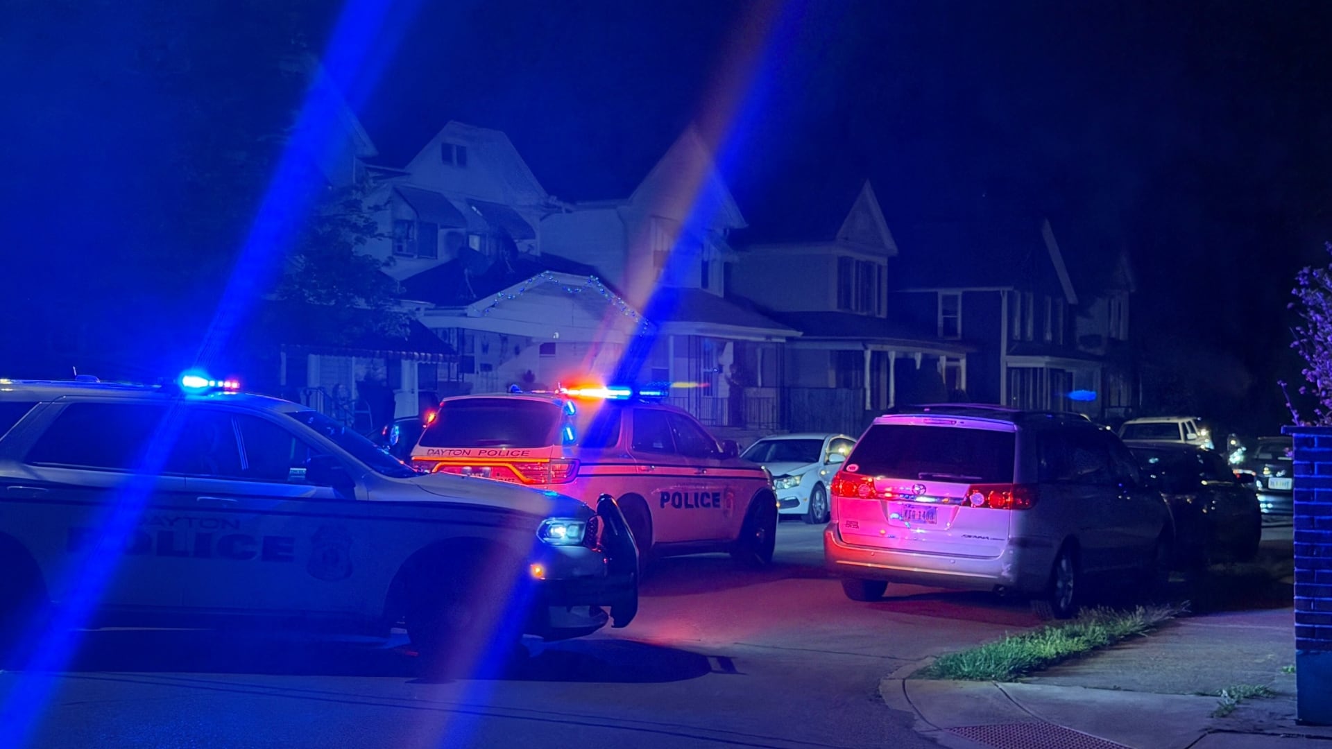Officers investigating 2 separate shootings hours apart in Dayton