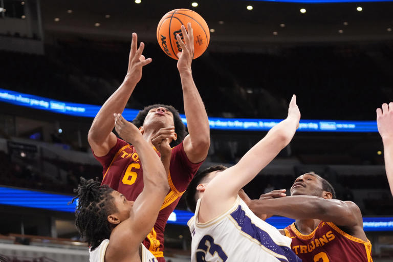 USC men's basketball team gets another pivotal player back for 2027