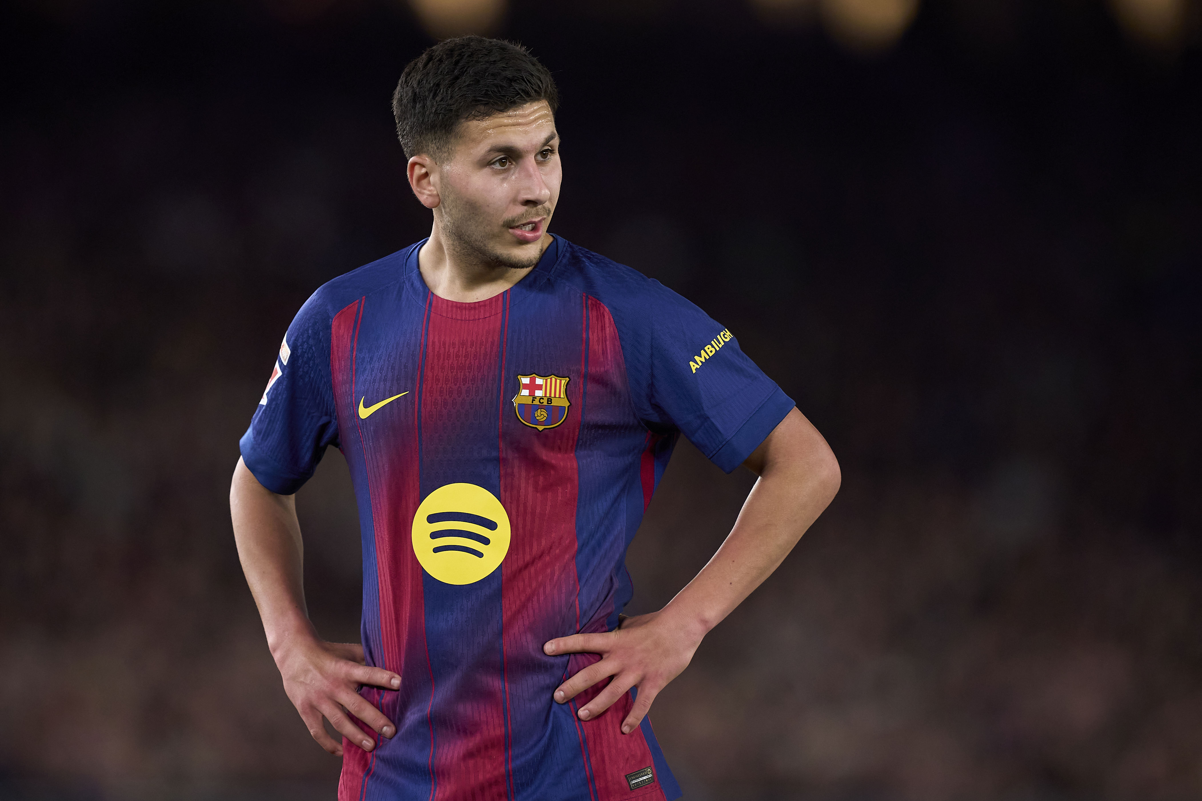 El futuro de Roony Bardghji en el Barcelona está en el aire.