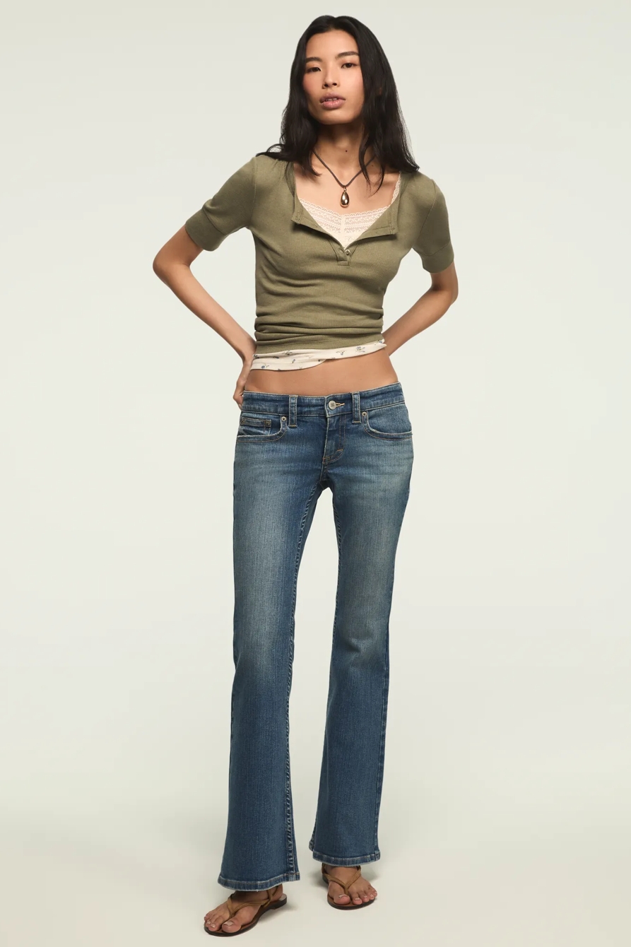 Unbuttoned low-rise jeans are on the rise for summer 2026—just ask Tyla