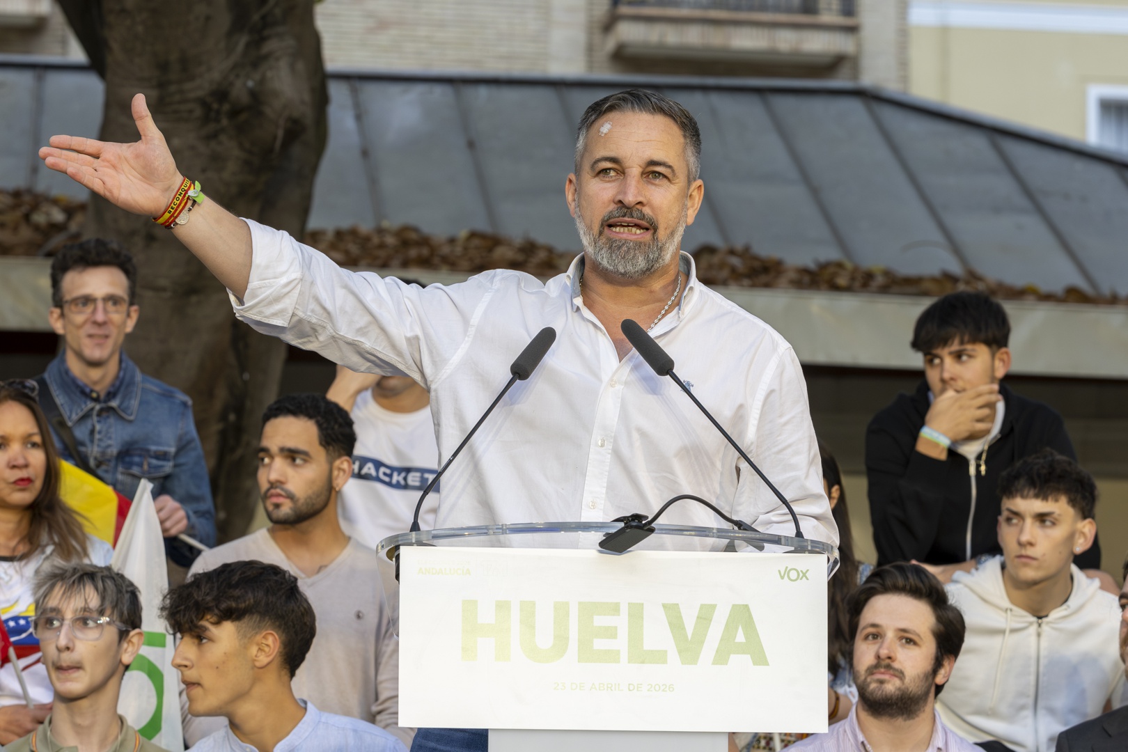 Abascal, sobre la 'prioridad nacional': Lo enfermizo es que los últimos ...