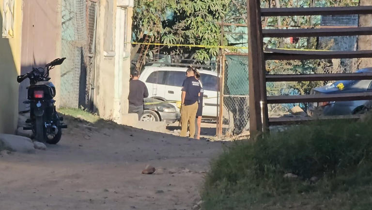 Hombre se despide de su esposa y es asesinado al salir de casa en Zapopan
