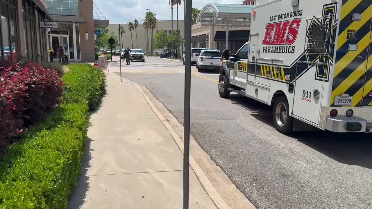 Scene remains active after mass shooting at Mall of Louisiana