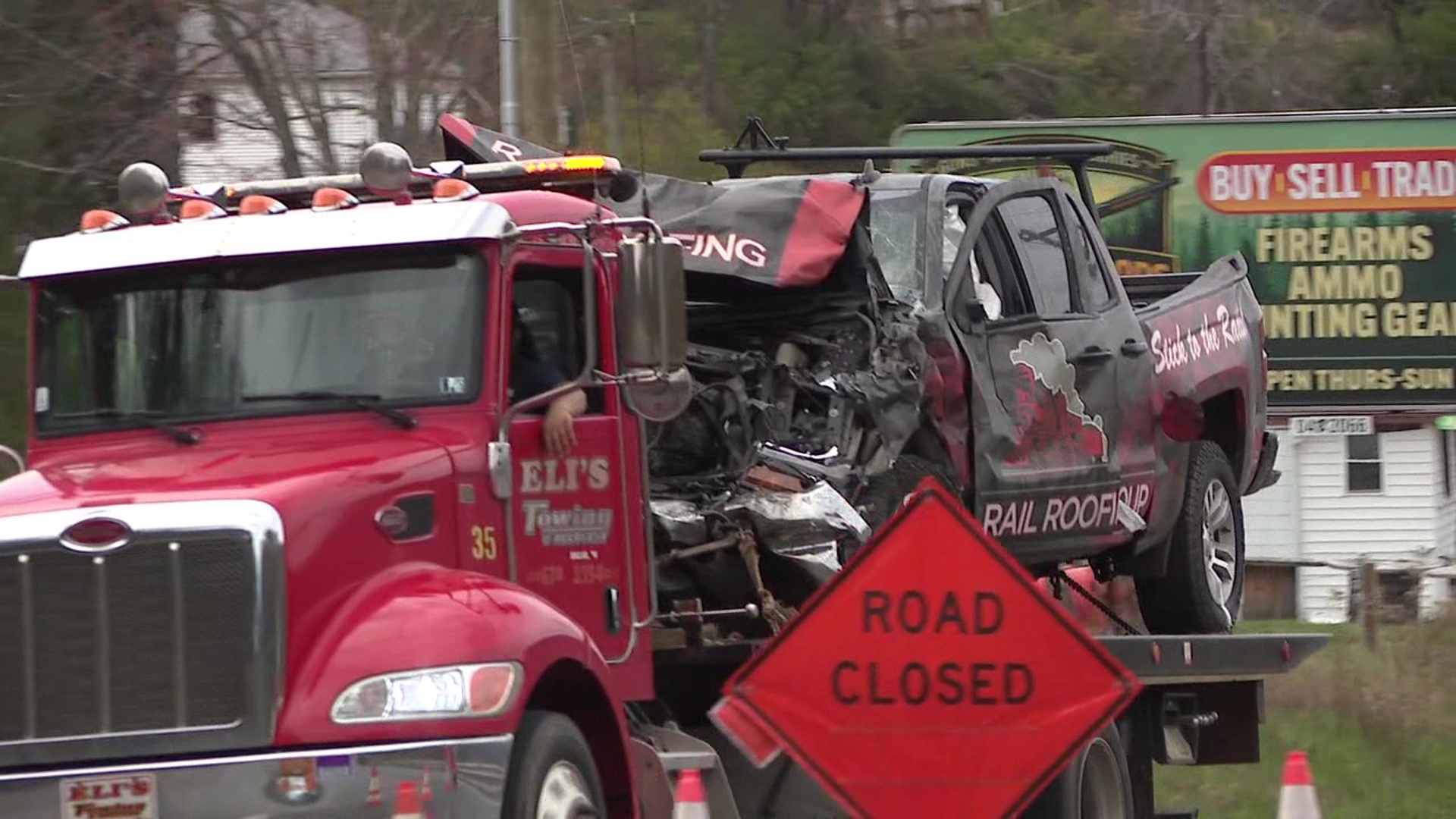 Route 309 shut down in Dallas after crash