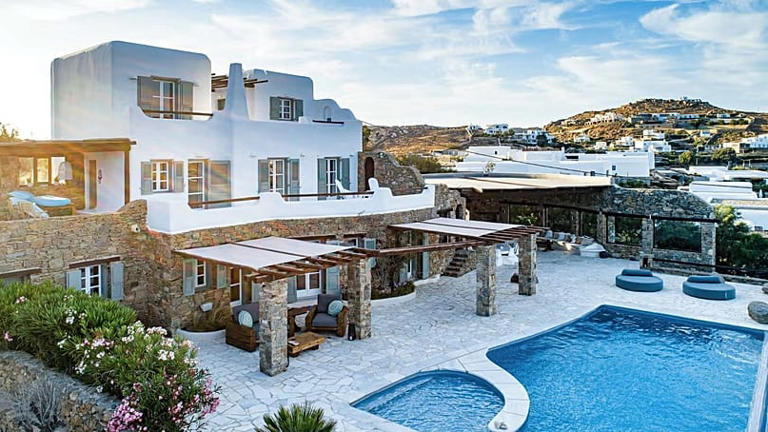These are the best European holiday homes to stay in this year ...