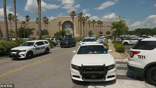 Active shooter at Louisiana mall food court leaves at least 10 injured