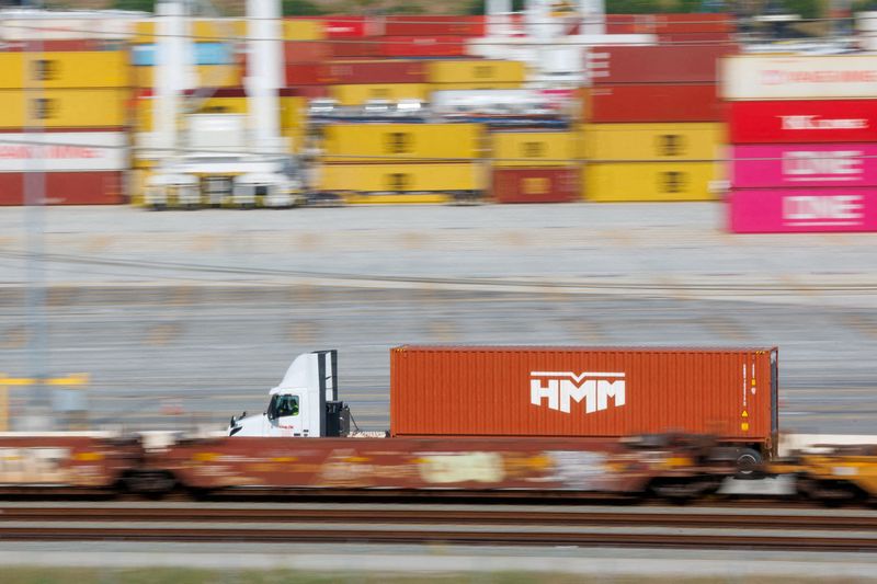 米3月モノの貿易赤字、879億ドルに拡大 輸入の伸びが輸出上回る