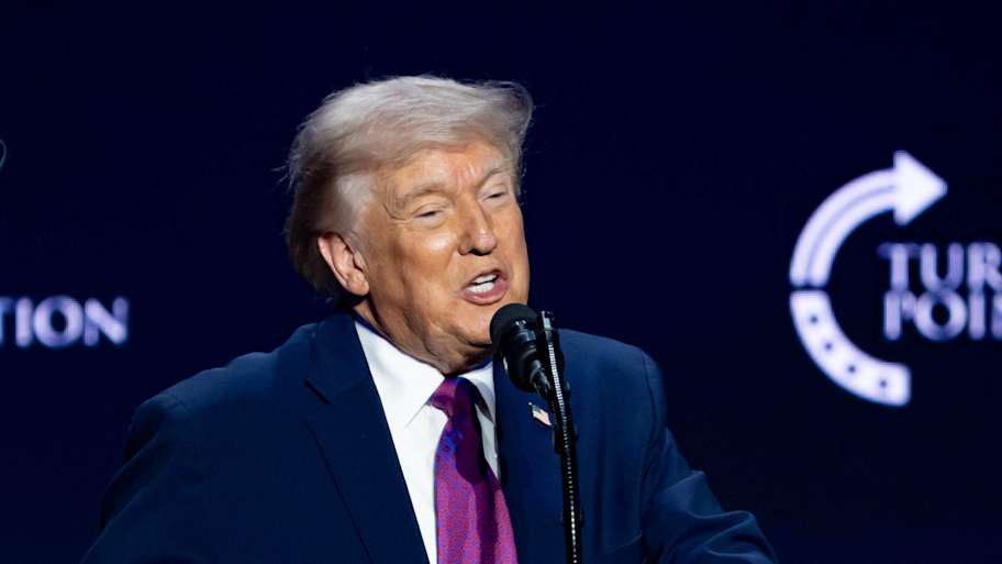 Jimmy Kimmel catches Trump making a joke about his own death