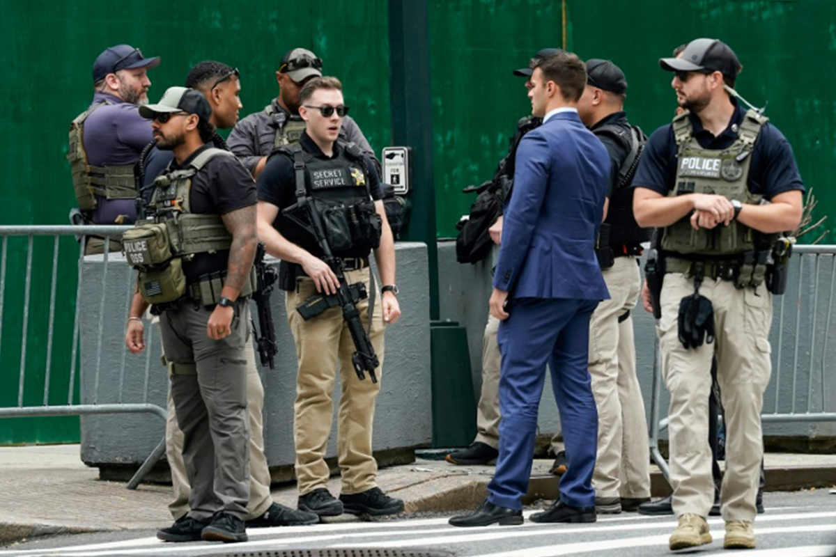 Secret Service agent shot during Donald Trump assassination attempt ...