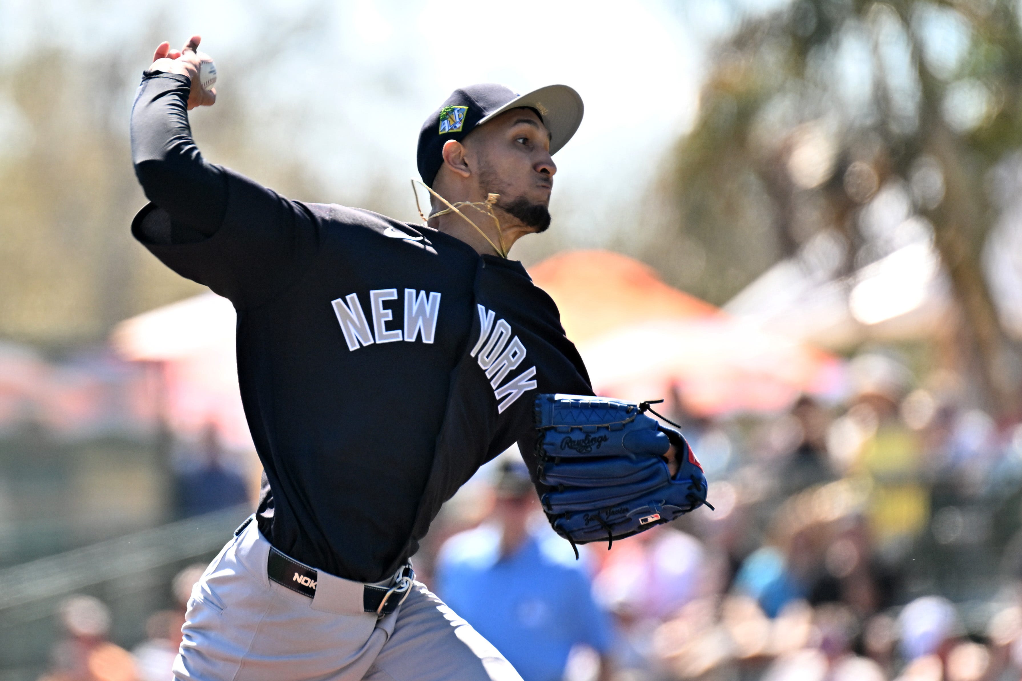 See emotional moment as Yankees prospect finds out he's going to majors