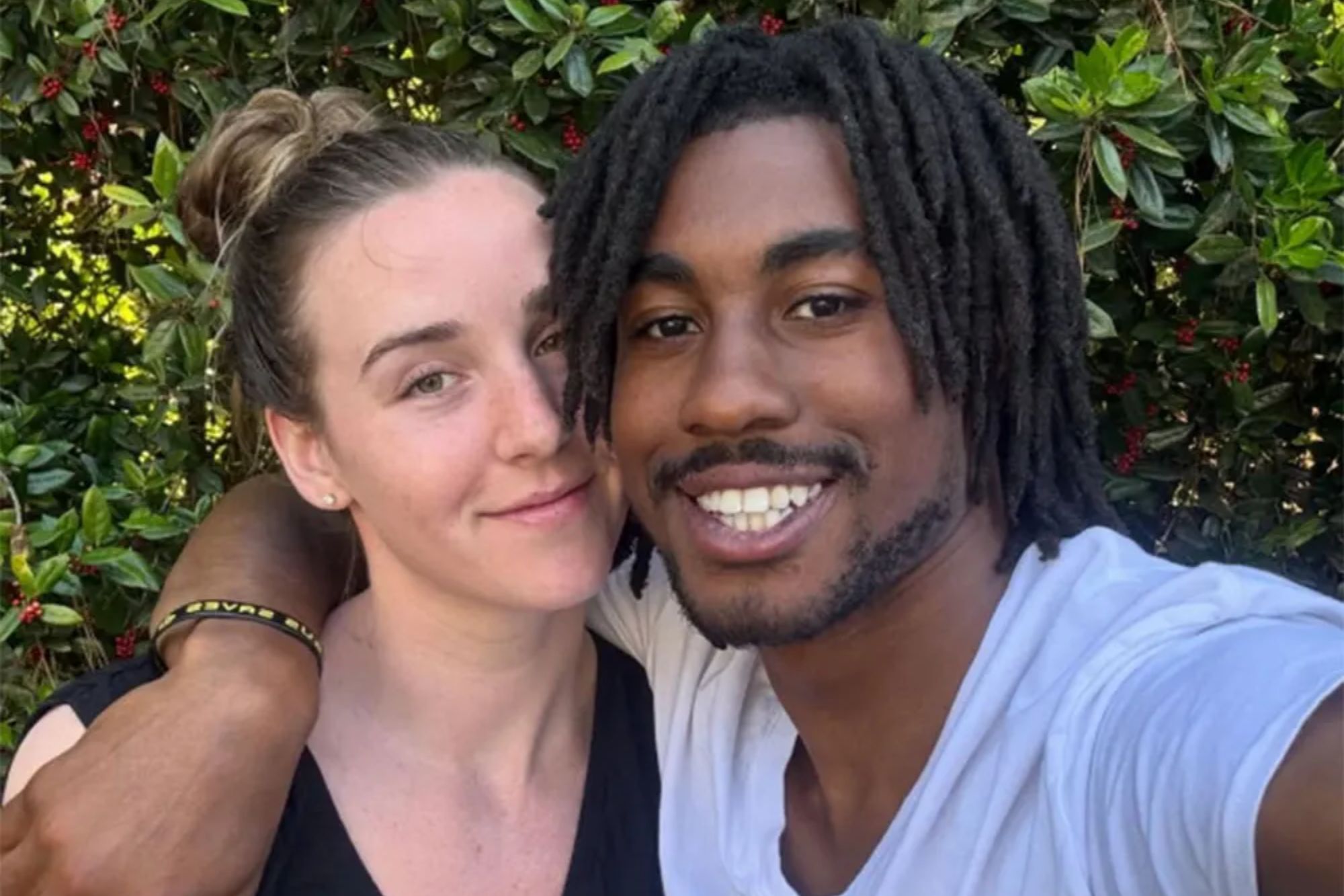 Jaden Ivey posts photo with wife after accusing her of abandoning him ...