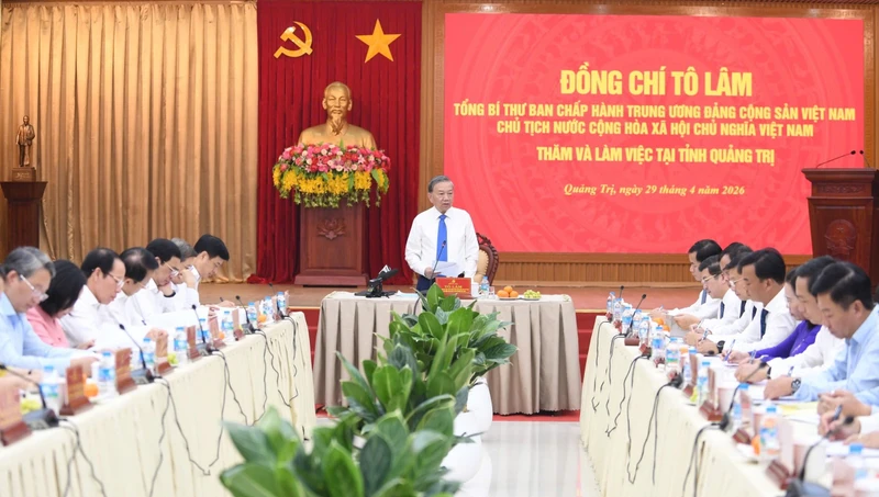 Tổng Bí thư, Chủ tịch nước Tô Lâm: Quảng Trị phải 'vươn Đông, tỏa Tây', lấy kinh tế biển làm trục phát triển