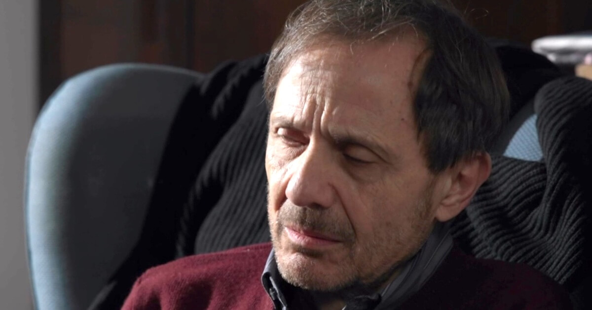 Un posto al sole: Maurizio ha una sua verità su quanto accaduto con Monica | Anticipazioni