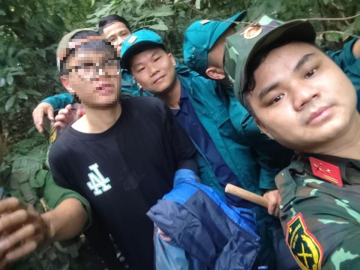 Mẹ nam sinh viên bị lạc ở Tam Đảo trải lòng trong bức thư gửi lực lượng cứu hộ